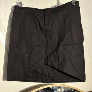 Rachel Elegant Black Garment